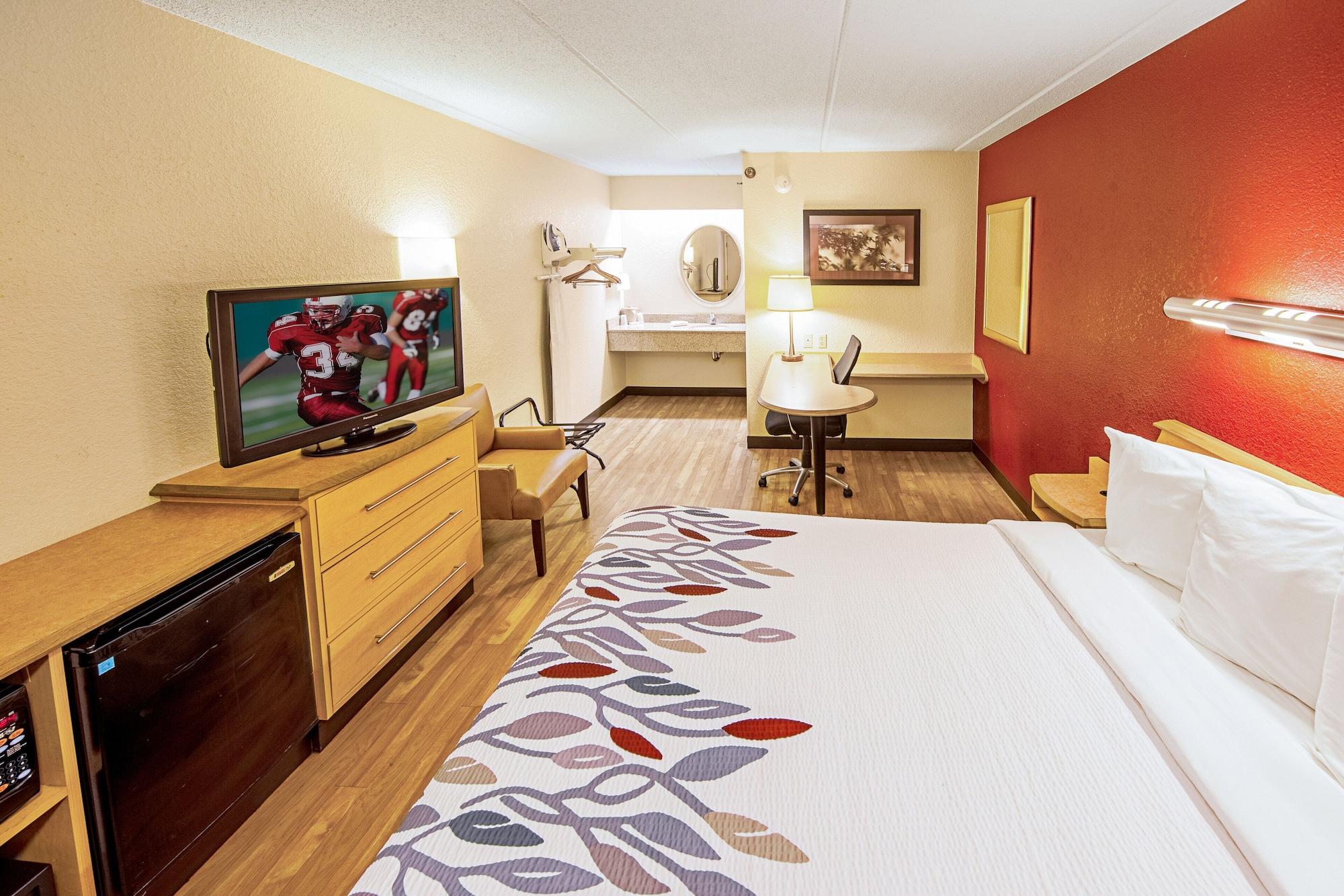 Red Roof Inn Toledo University Экстерьер фото